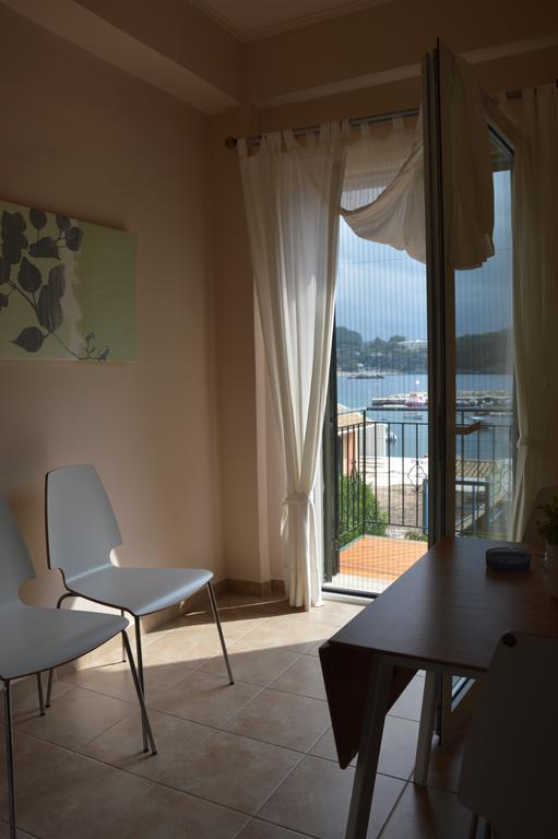 Apartament Akis *