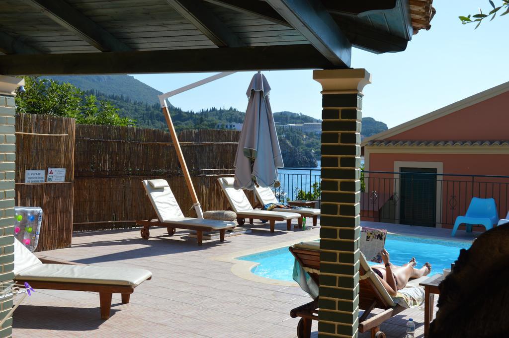 Akis Apartament *